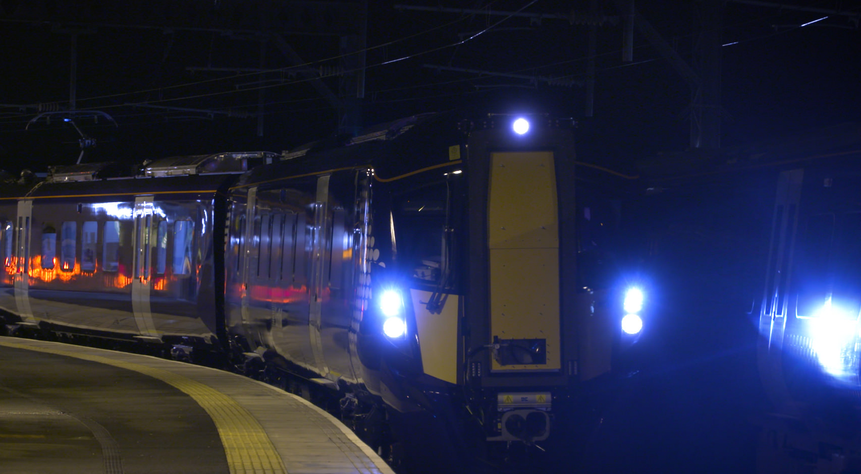 Night testing for Scotland's first Class 385 - Rail UK