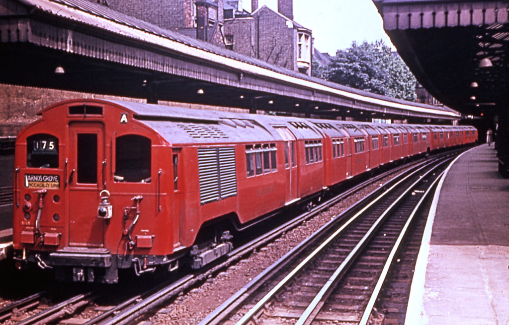 piccadilly line journey times