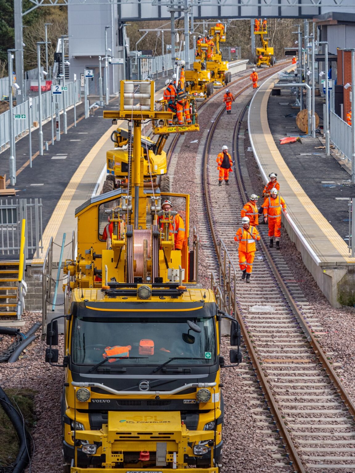 SPL Powerlines: Milestone met at East Kilbride - Rail Engineer